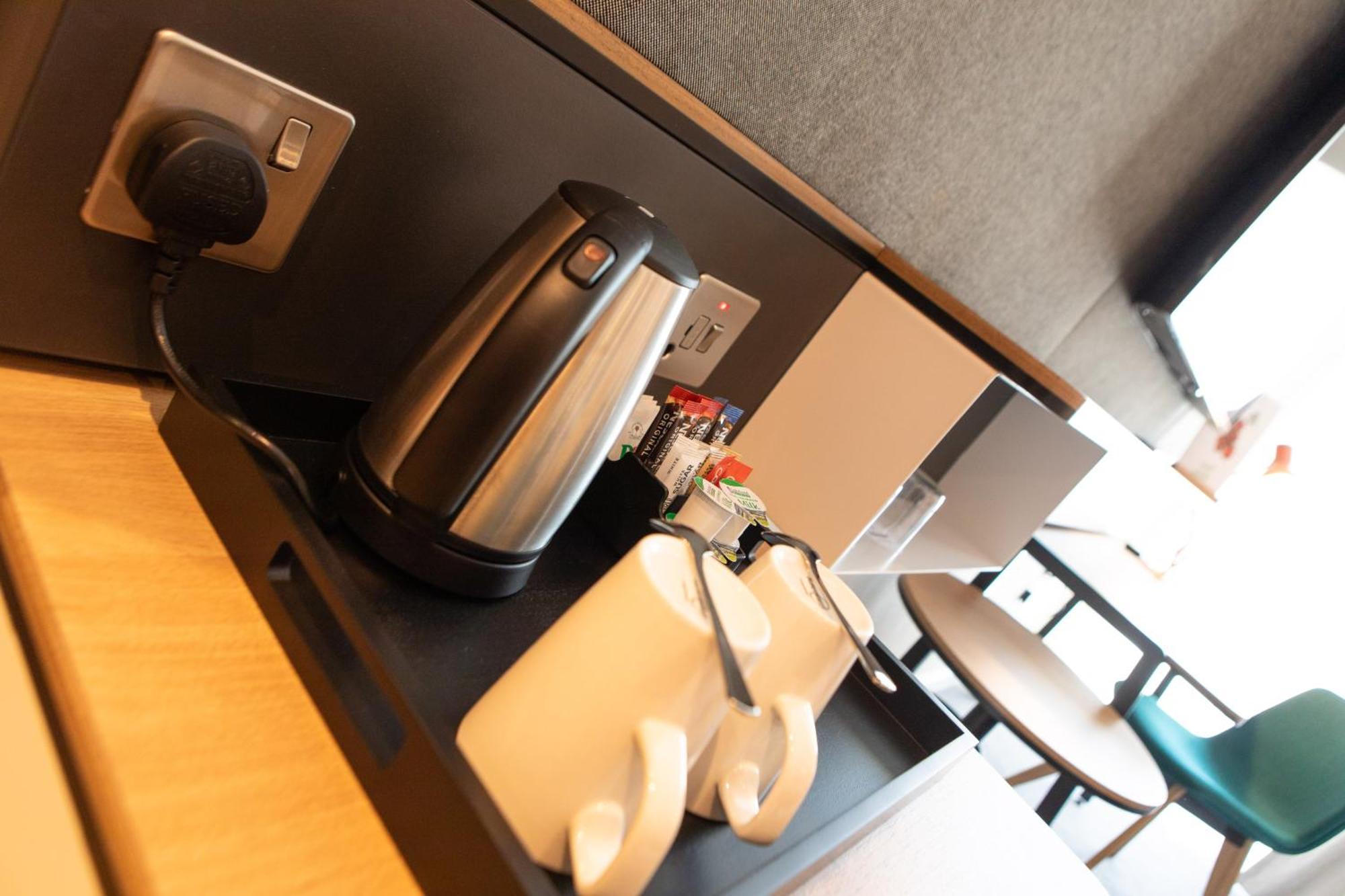 Holiday Inn Blackpool By Ihg Bagian luar foto