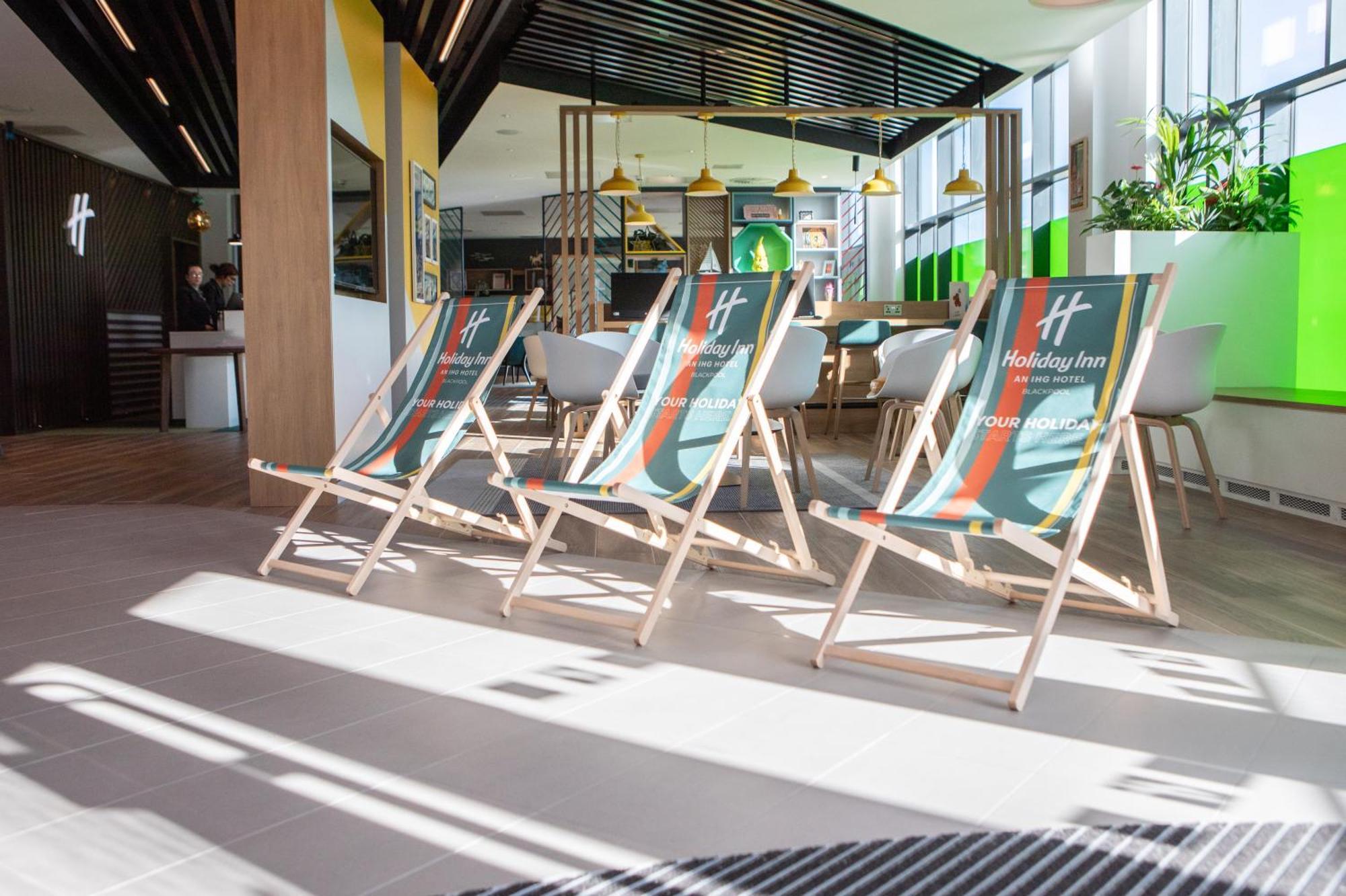 Holiday Inn Blackpool By Ihg Bagian luar foto